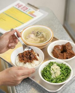【2024台北美食】純發魯肉飯