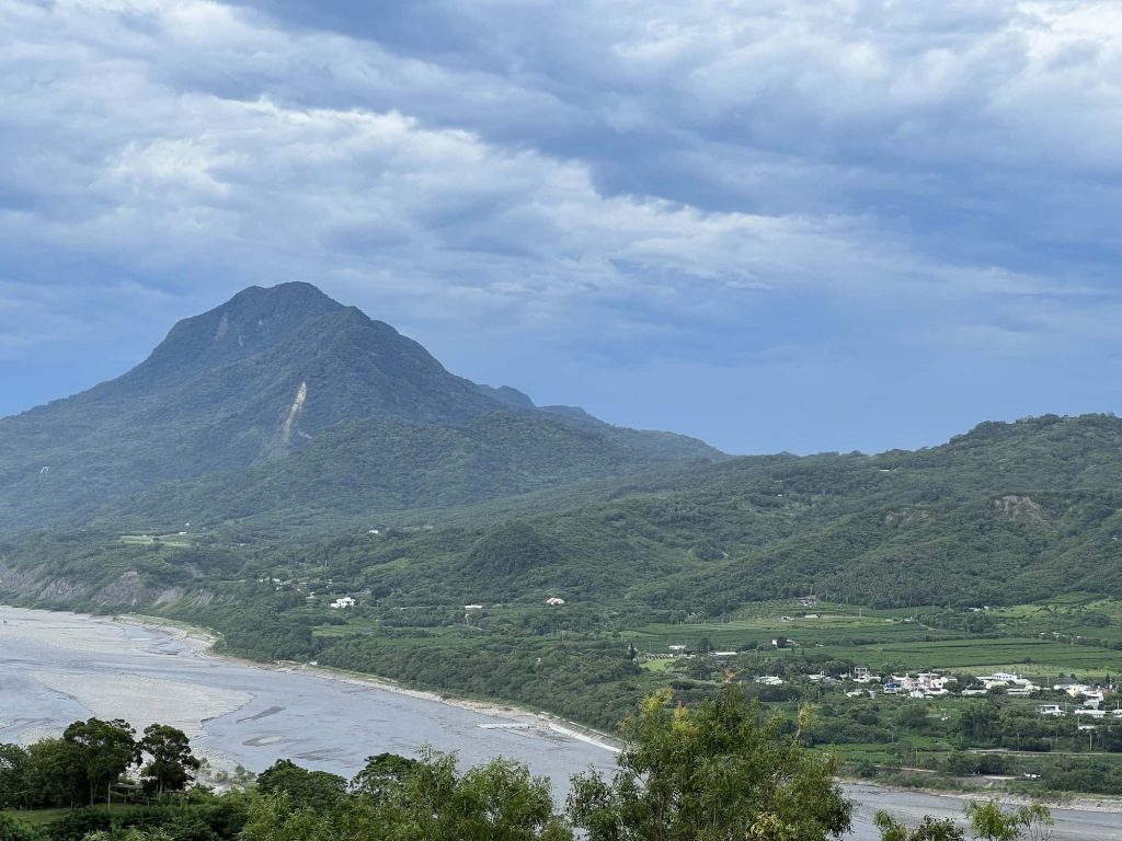 【台灣旅遊景點】6大密技教你玩台灣 上山下海吃遍台灣美食