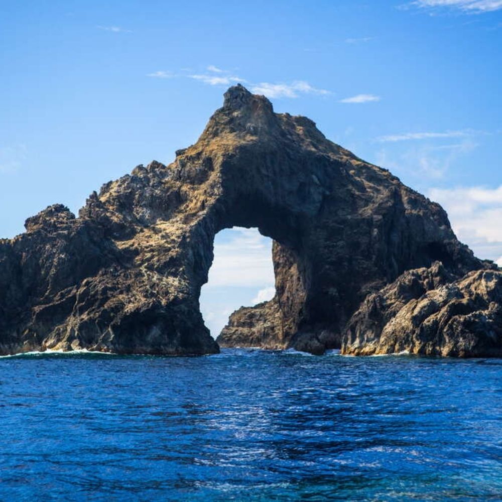 綠島樓門岩