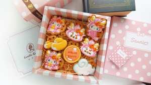 餅乾皇后收涎餅乾推薦-【Hello Kitty】龍年特別款-三麗鷗授權